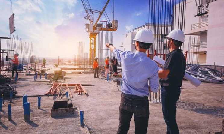 Errores comunes al contratar una constructora y cómo evitarlos